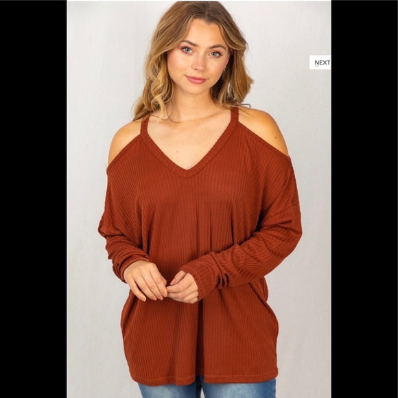 White Birch Cold Shoulder V-Neck Long Sleeve Ribbed Knit Top - Picture 4 of 6